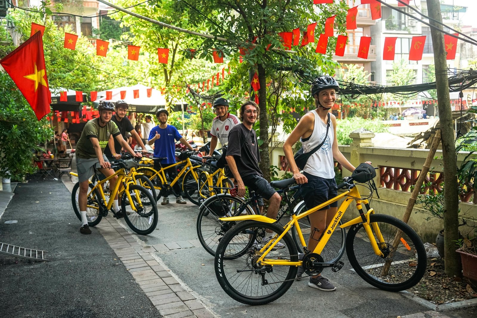 Cycle Around West Lake Hanoi Half Day